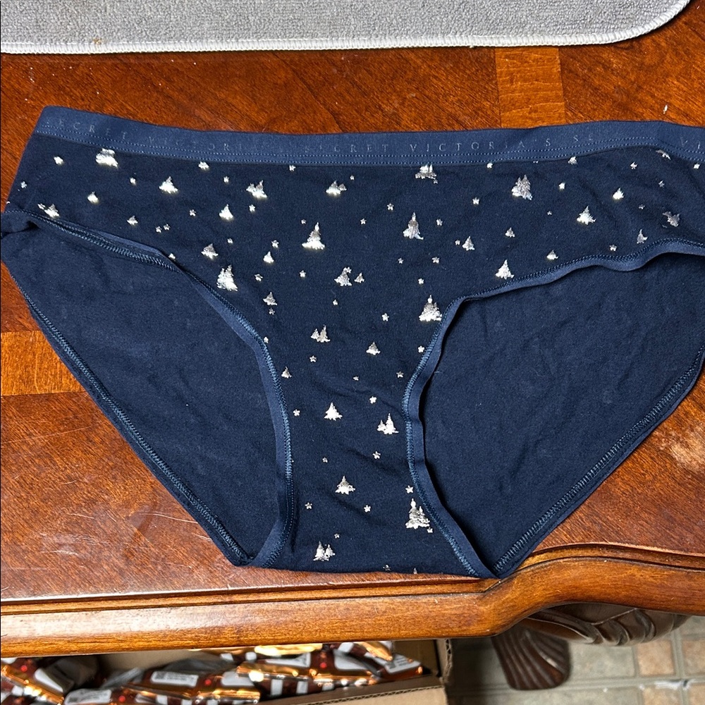 Victoria's Secret silver trees Bikini hip huggers